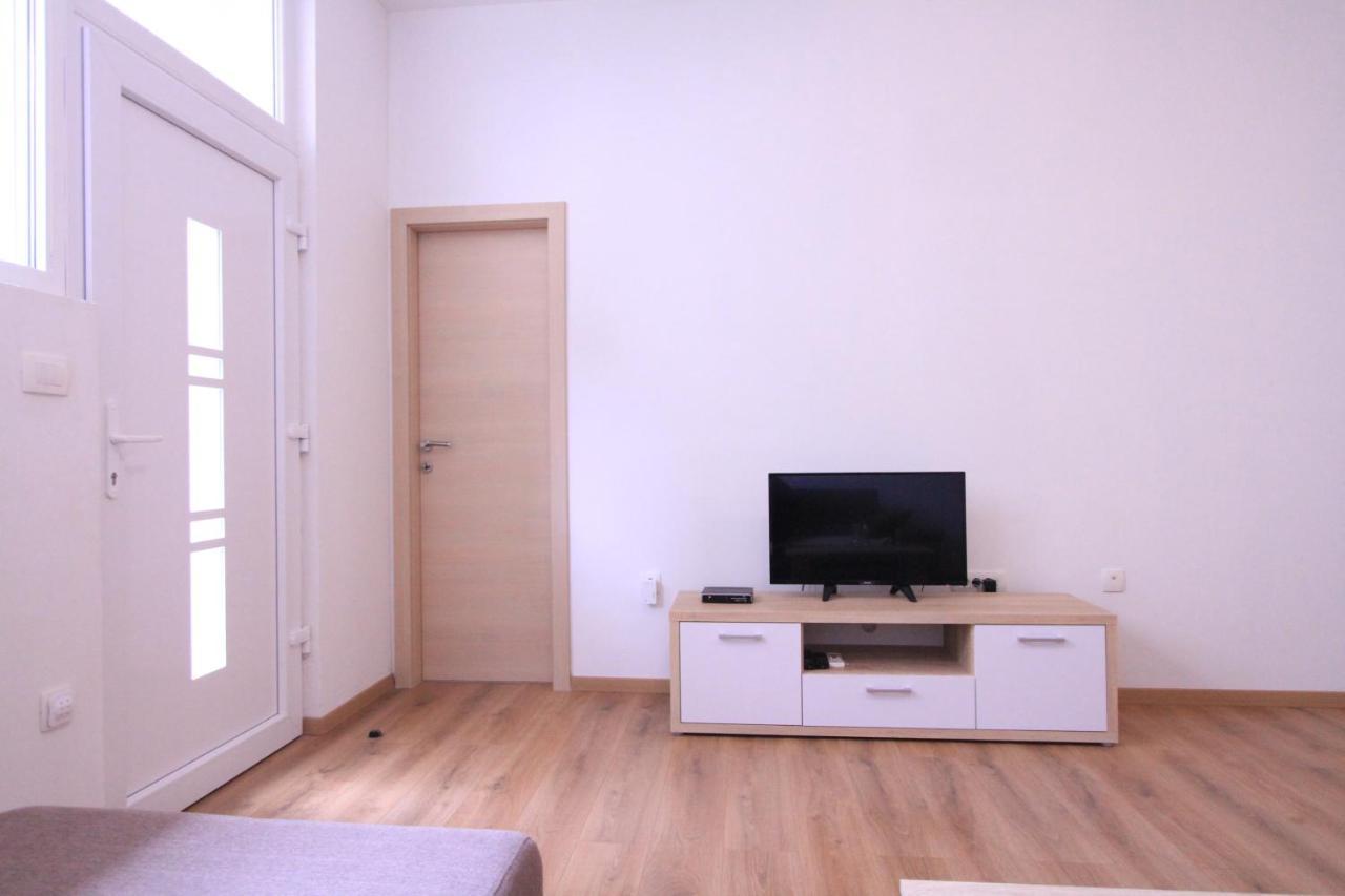 Apartman Darija Podstrana Bagian luar foto