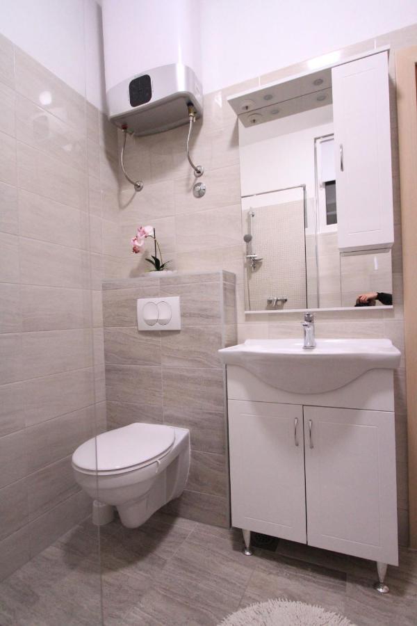 Apartman Darija Podstrana Bagian luar foto